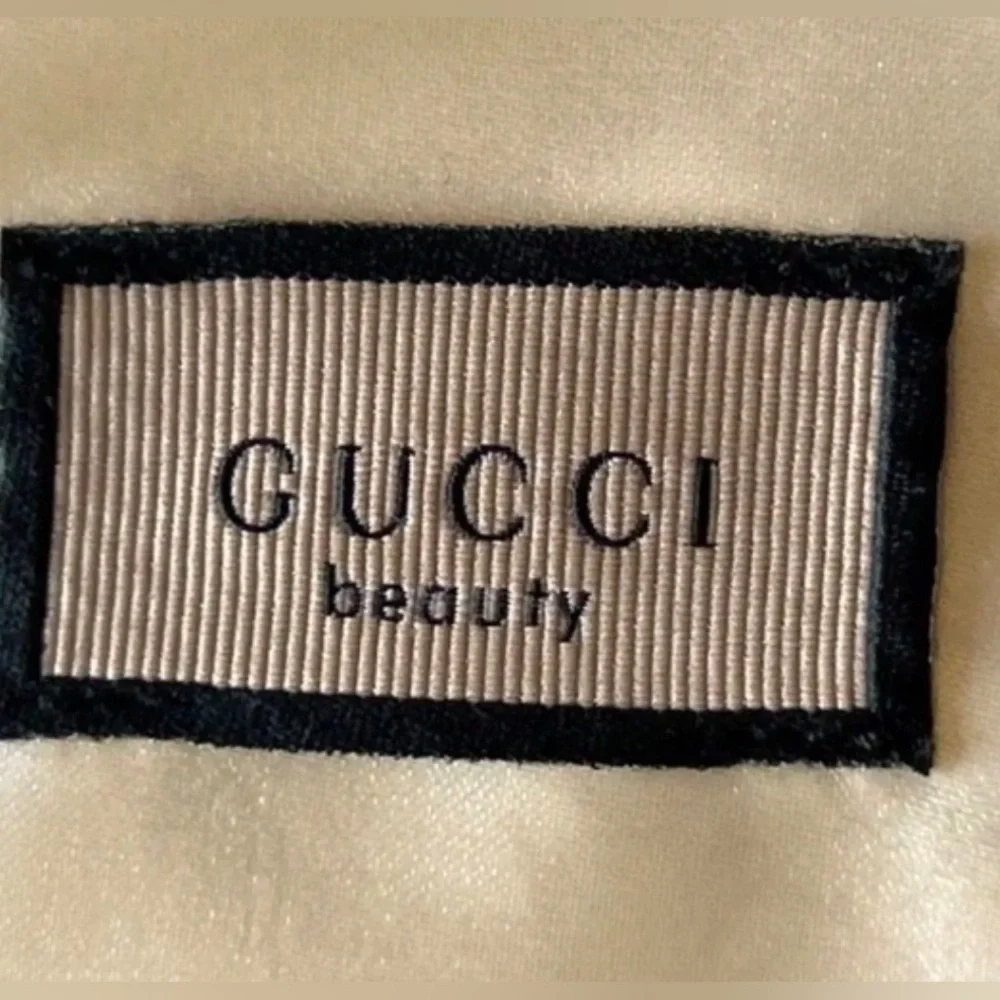NEW Gucci Beauty Iridescent Floral Lined Cosmetic Bag
